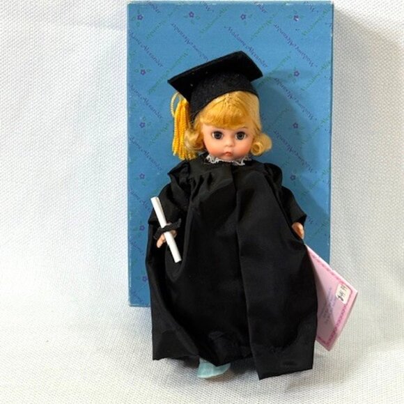 Madame Alexander restrung 8" Graduation doll - Picture 1 of 10
